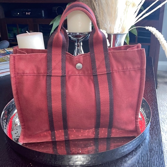 Hermes Handbags - 🎉🎊 HOST PICK 🎊🎉- Hermes Paris Fourre Tout Red Cotton Canvas Small Tote Bag